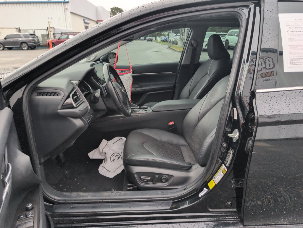 Used 2024 Toyota Camry XSE w/ Driver Assist Package FWD image 11
