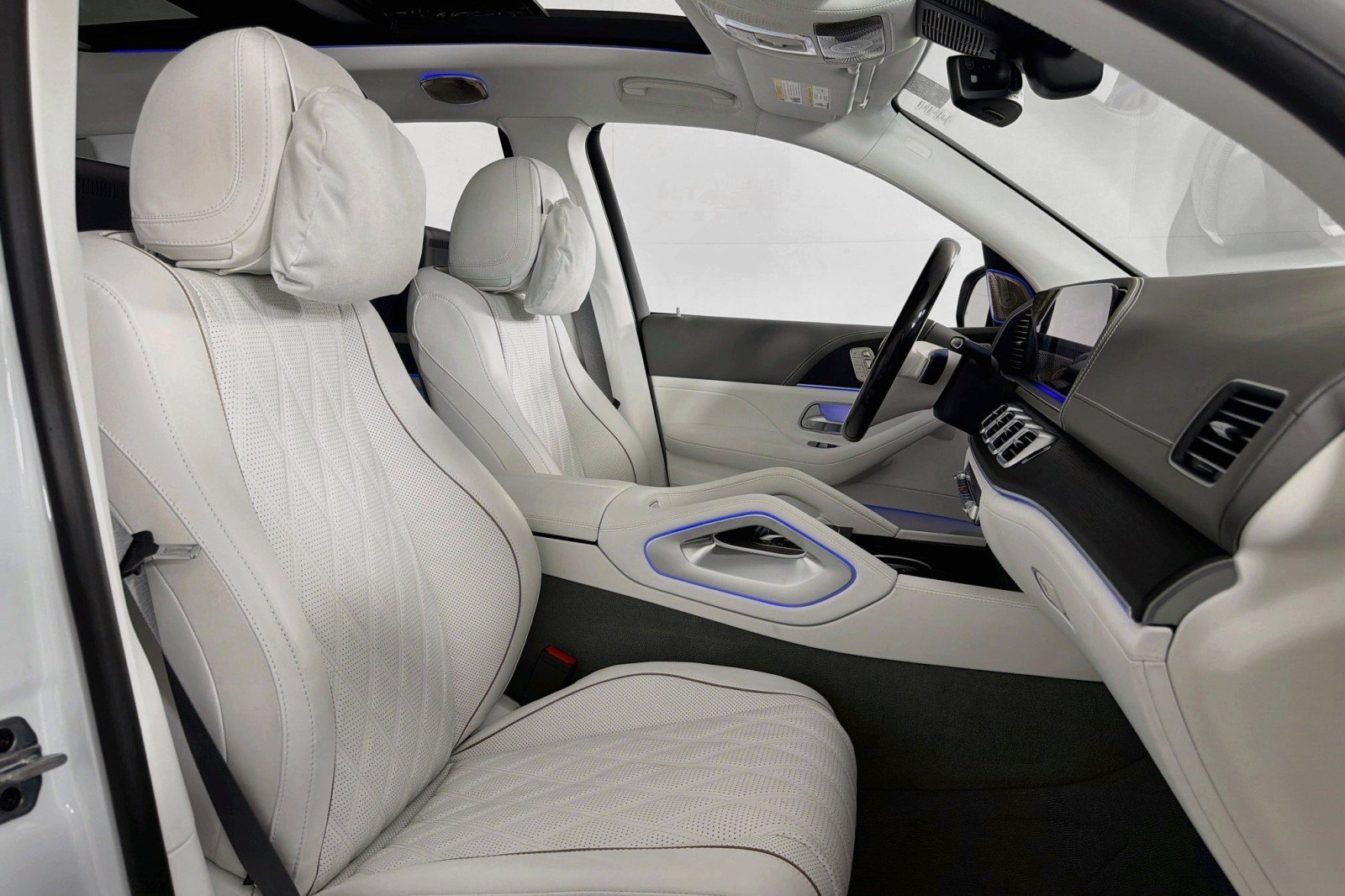 New 2026 Mercedes-Benz Maybach GLS 600 4MATIC image 6