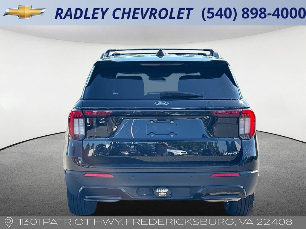 Used 2025 Ford Explorer ST-Line AWD/4WD image 19