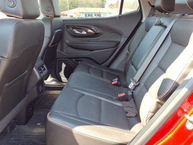 Used 2023 GMC Terrain AT4 w/ Infotainment Package II image 11
