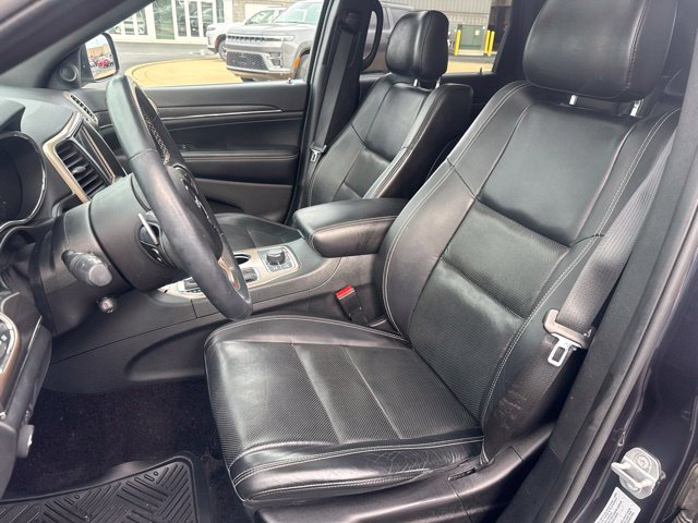 Used 2016 Jeep Grand Cherokee Limited w/ Luxury Group II AWD/4WD image 13