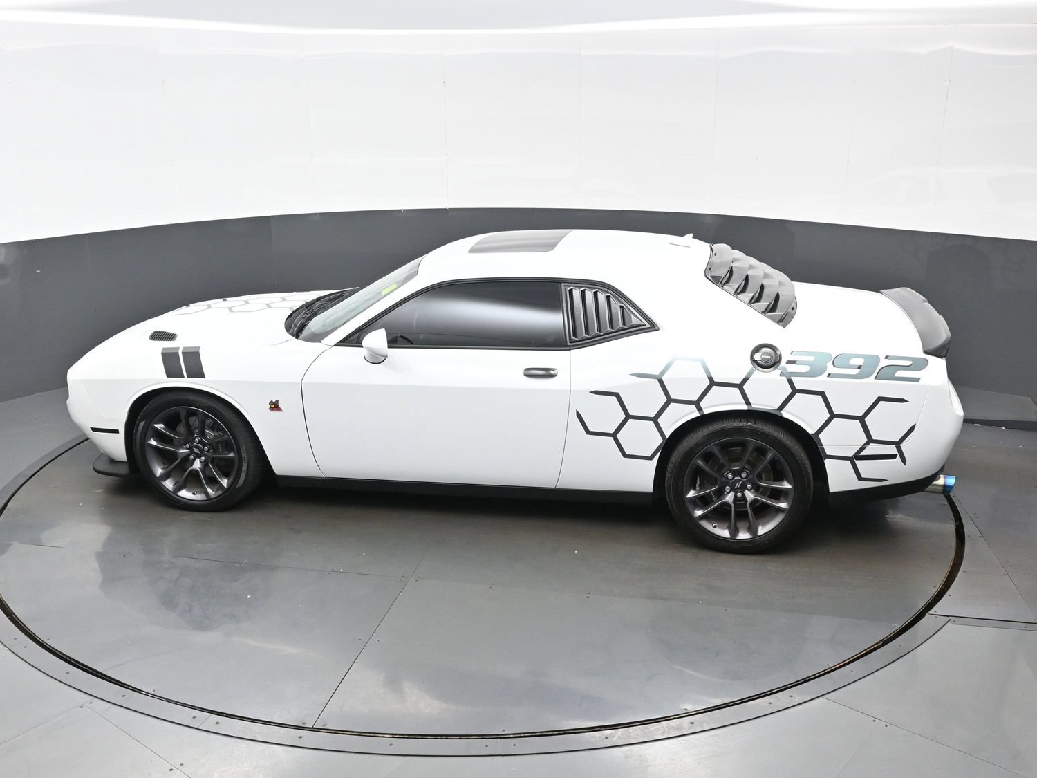 Used 2023 Dodge Challenger R/T Scat Pack w/ Plus Package RWD image 37