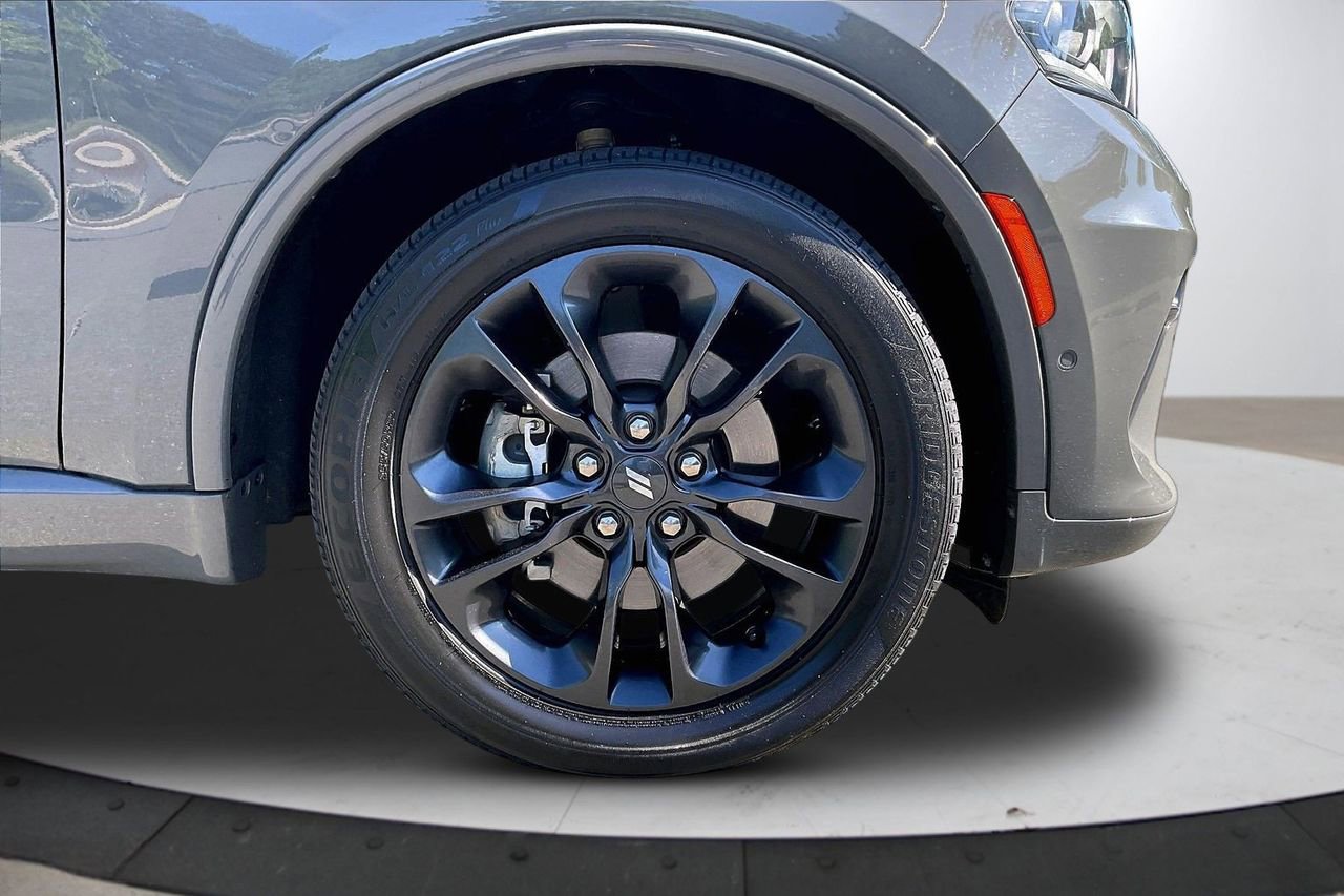 Used 2022 Dodge Durango R/T w/ Blacktop Package AWD/4WD image 37