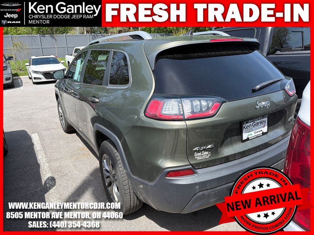 Used 2019 Jeep Cherokee Latitude Plus w/ Cold Weather Group AWD/4WD image 8