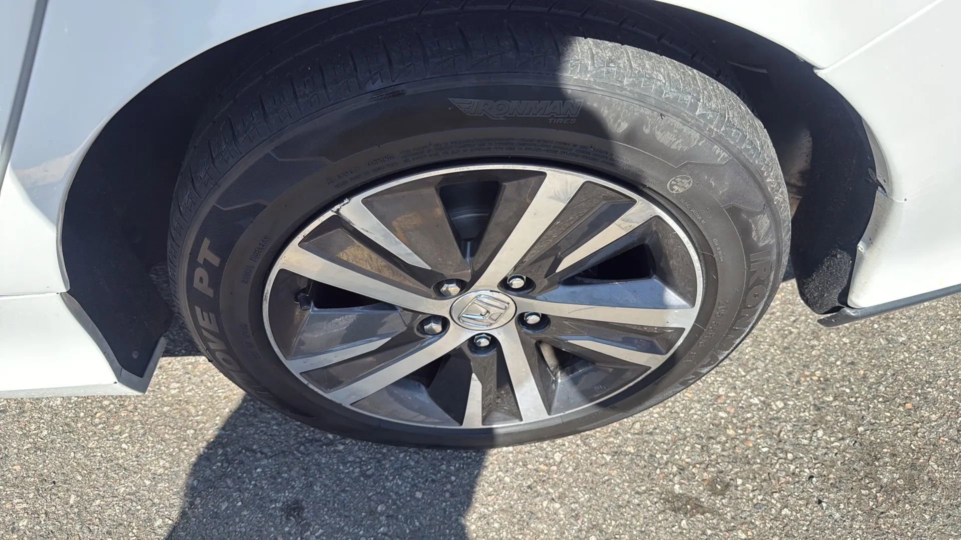 Used 2020 Honda Civic LX image 9