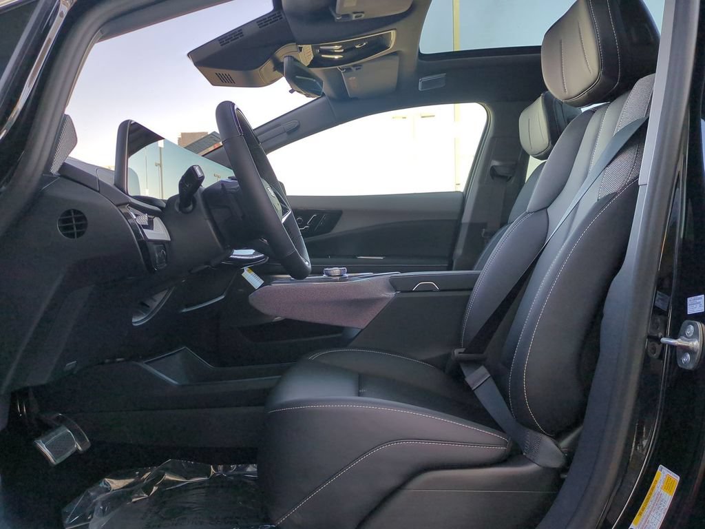 New 2026 Cadillac Optiq Luxury 1 RWD image 20