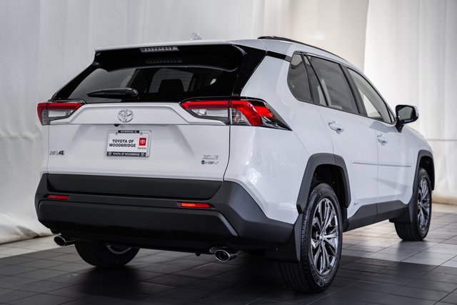 New 2025 Toyota RAV4 XLE Premium image 4
