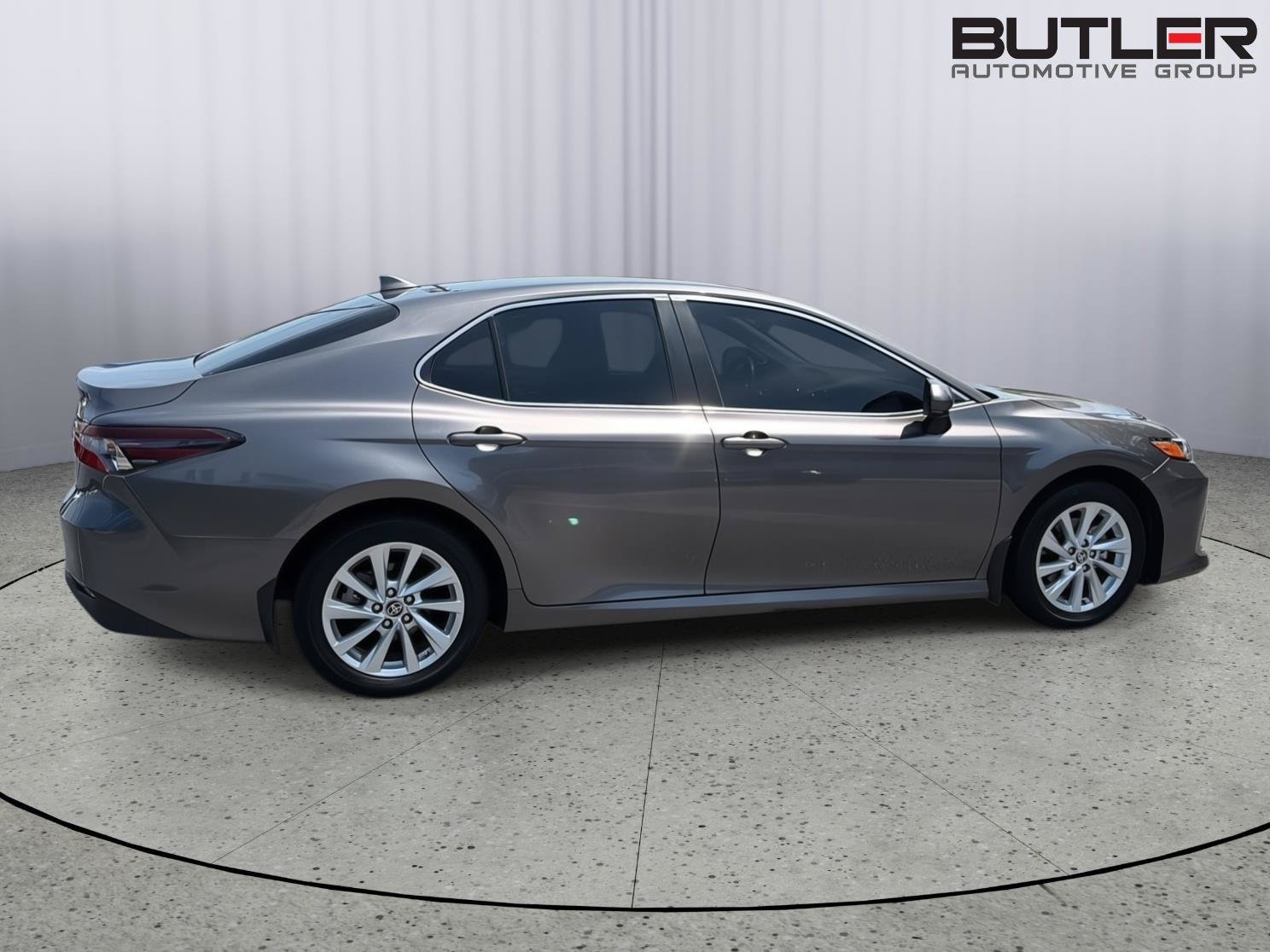 Used 2024 Toyota Camry LE FWD image 13