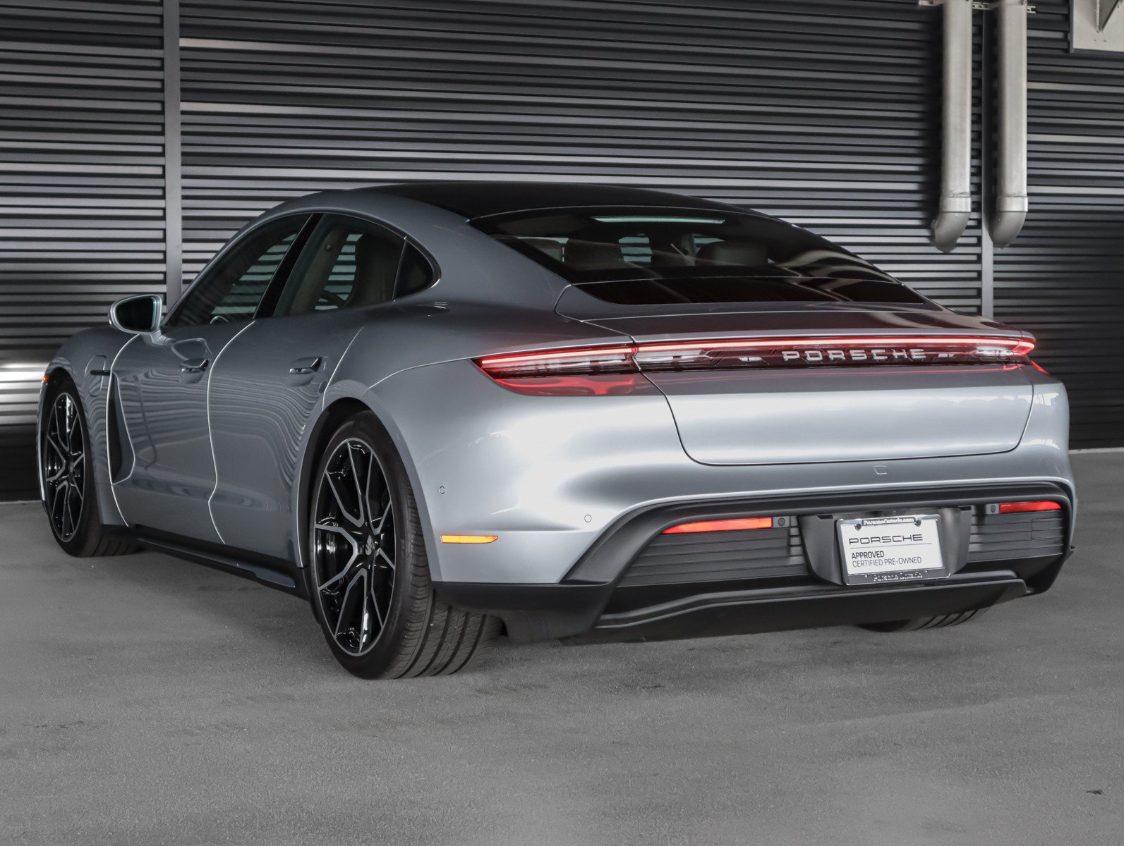 Certified 2026 Porsche Taycan 4S AWD/4WD image 3