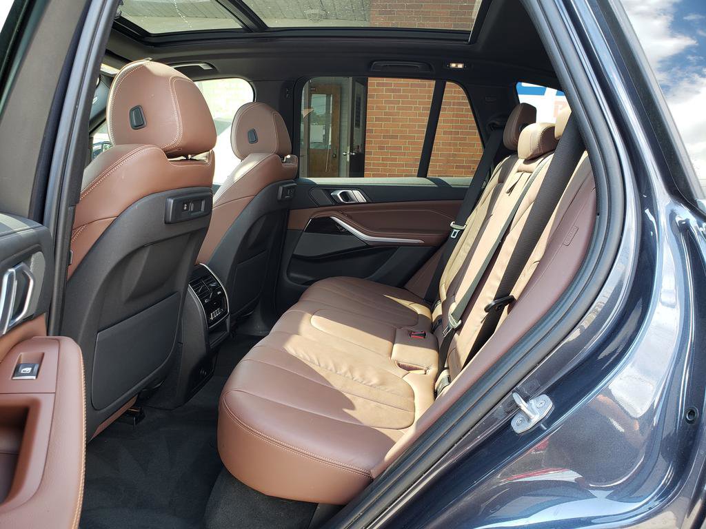 Used 2020 BMW X5 xDrive40i w/ Premium Package image 11