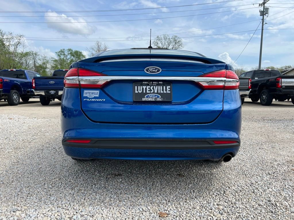 Used 2017 Ford Fusion S w/ Equipment Group 101A image 7