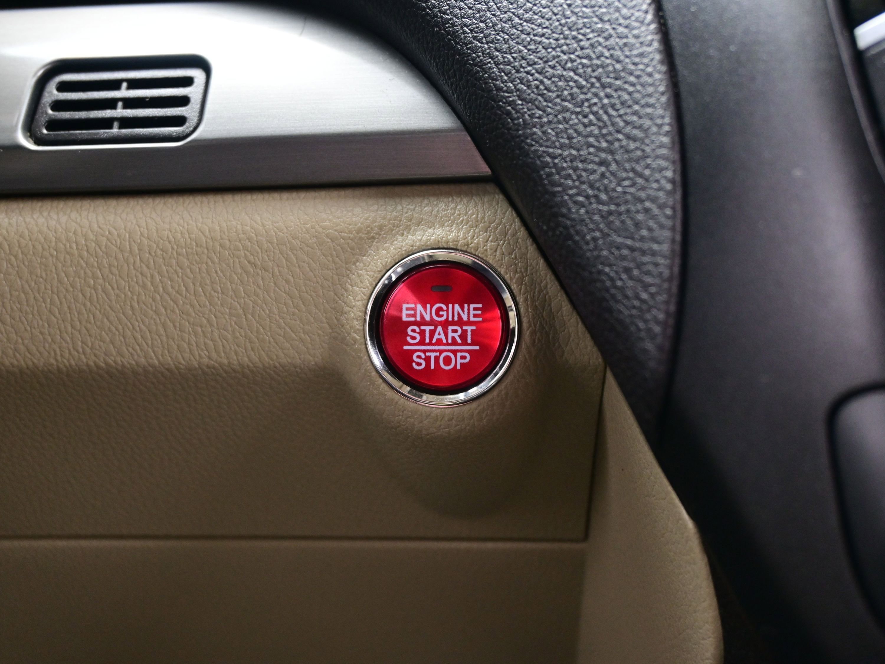 Used 2016 Acura RDX AWD w/ Technology Package image 25