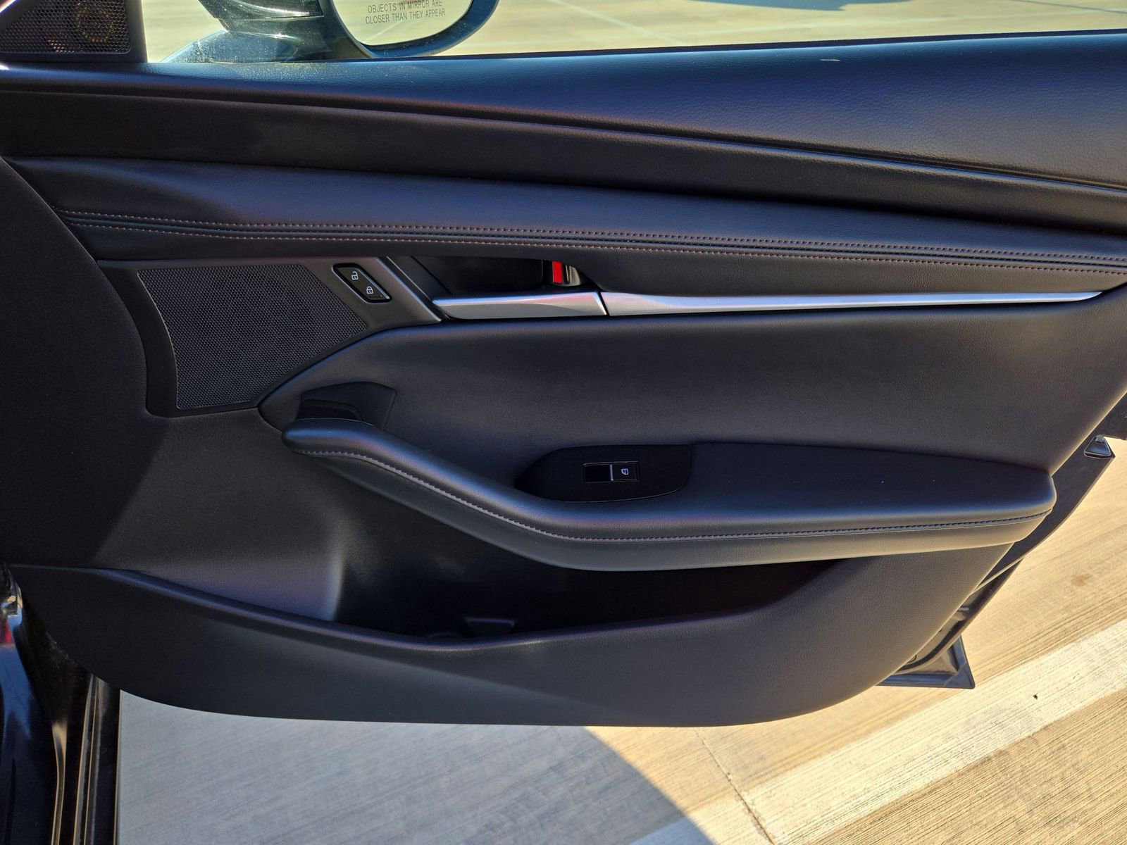 Used 2024 MAZDA MAZDA3 s image 24