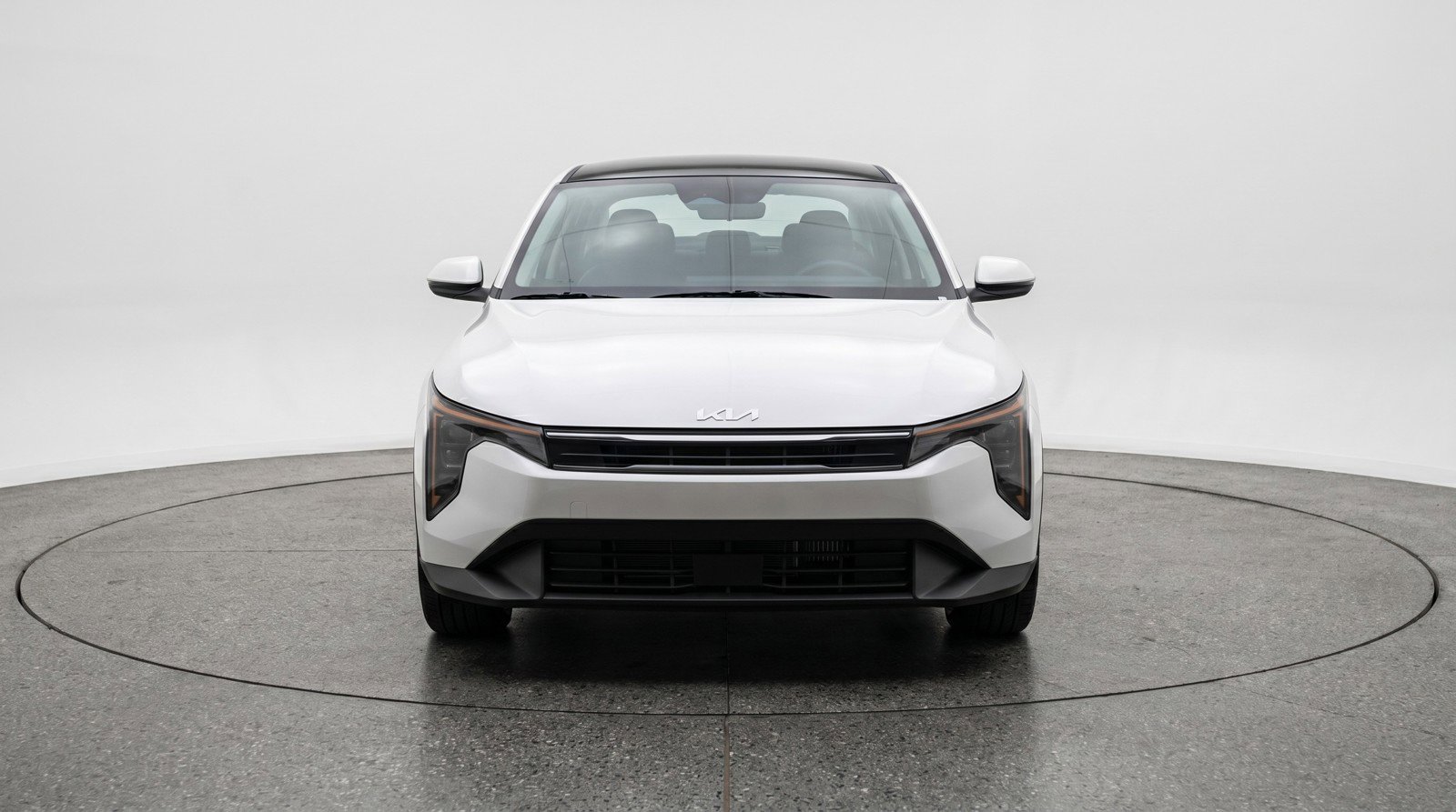 Used 2025 Kia K4 LXS FWD image 2