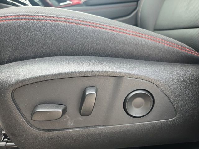 Used 2025 Chevrolet Traverse RS w/ LPO, Floor Liner Package image 30