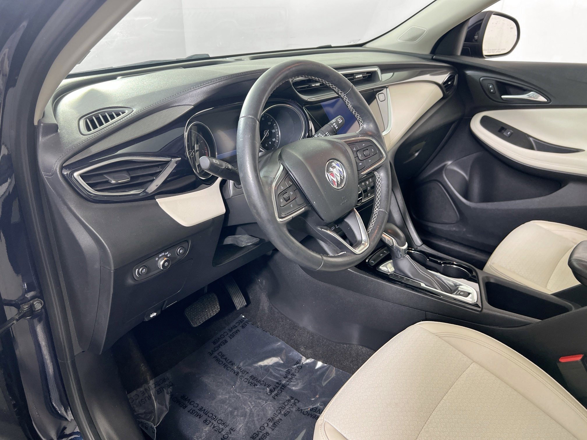 Used 2021 Buick Encore GX Select w/ Experience Buick Package image 9