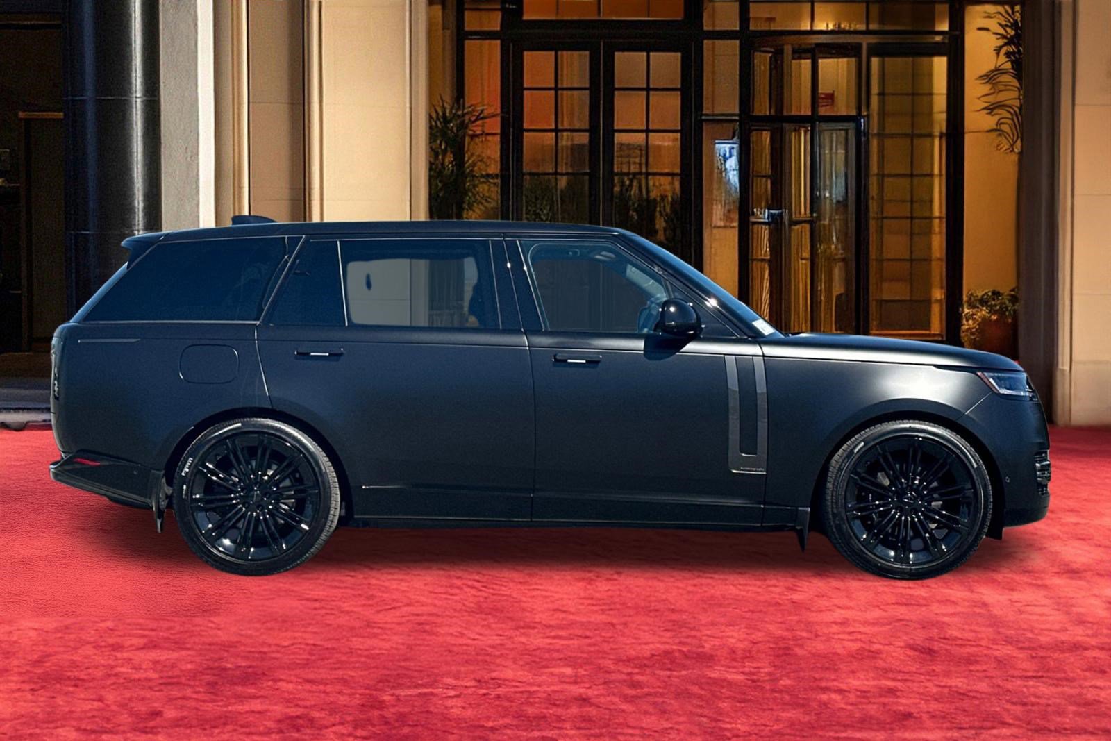 New 2026 Land Rover Range Rover Long Wheelbase Autobiography image 9
