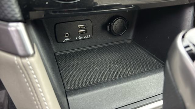 Used 2019 Subaru Forester Limited image 23