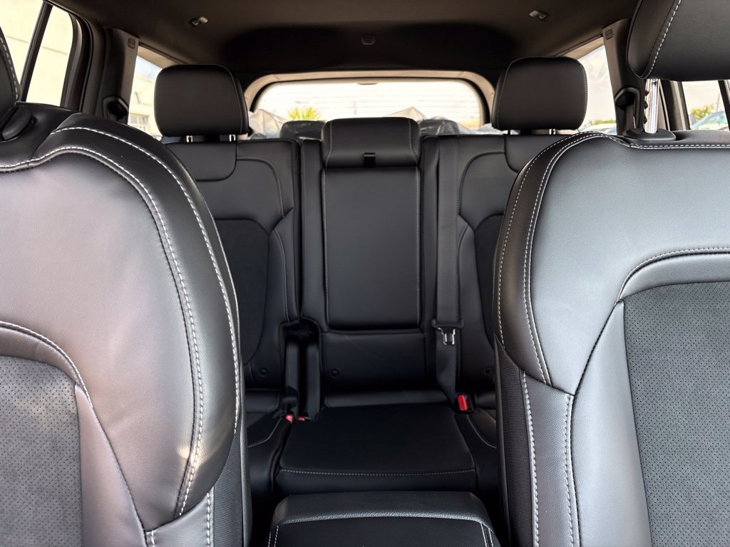 New 2027 Jeep Grand Cherokee L 4WD image 26