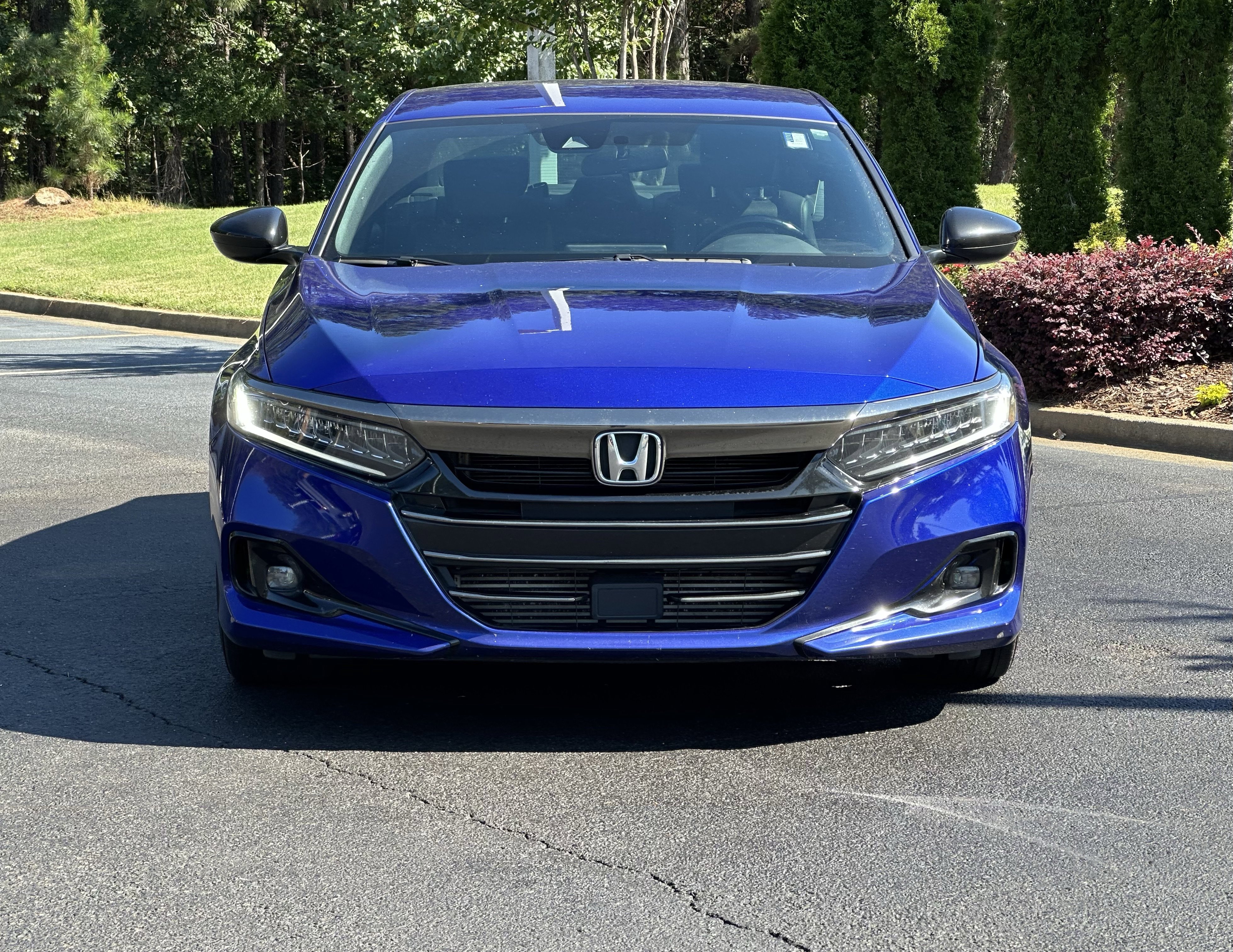 Used 2022 Honda Accord Sport image 3