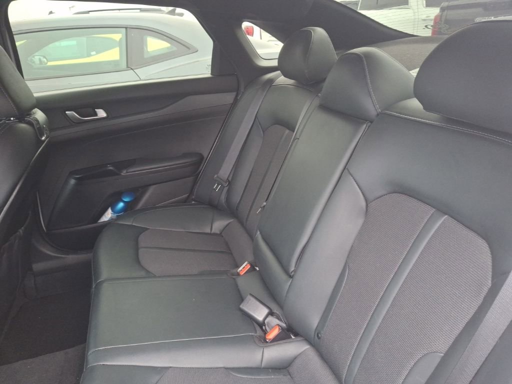 Used 2024 Kia K5 GT-Line w/ GT-Line Premium Package image 11