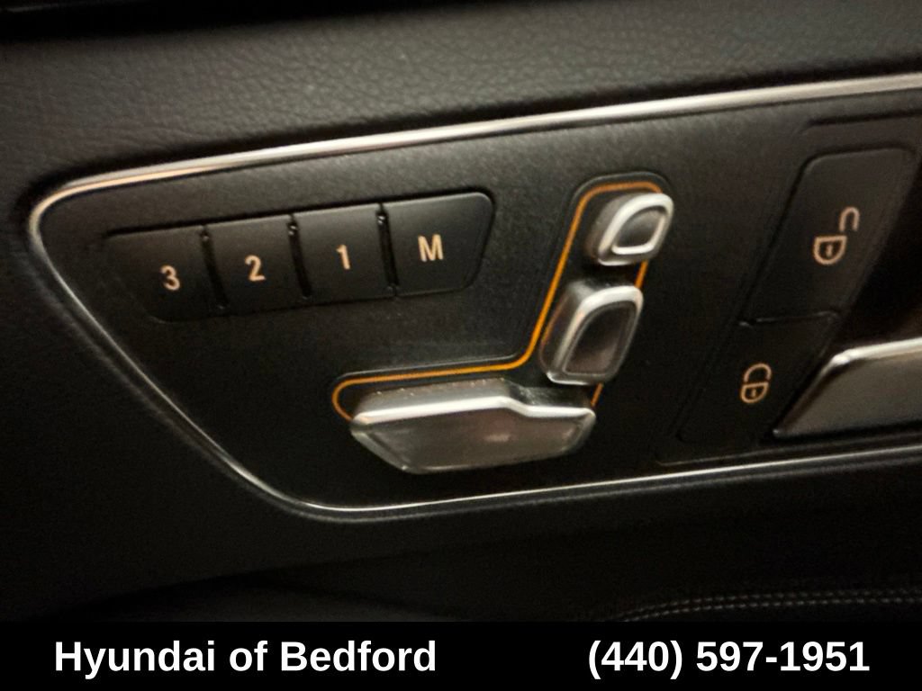 Used 2016 Mercedes-Benz E 350 4MATIC Sedan image 27