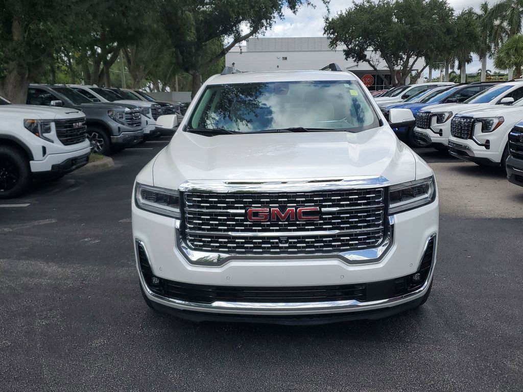 Certified 2021 GMC Acadia Denali w/ Denali Technology Package AWD/4WD image 8