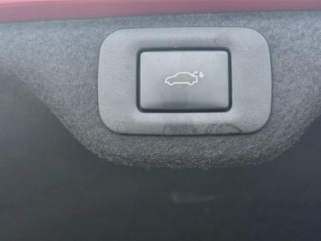 Used 2021 Lexus ES 300h Ultra Luxury w/ Accessory Package 2 FWD image 13