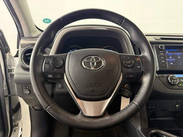 Used 2017 Toyota RAV4 XLE w/ Premium Special Value Package AWD/4WD image 27
