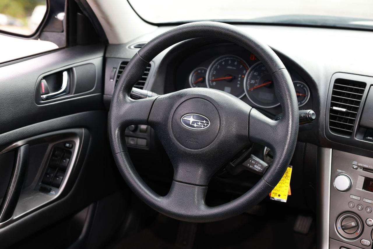 Used 2007 Subaru Outback 2.5i AWD/4WD image 26