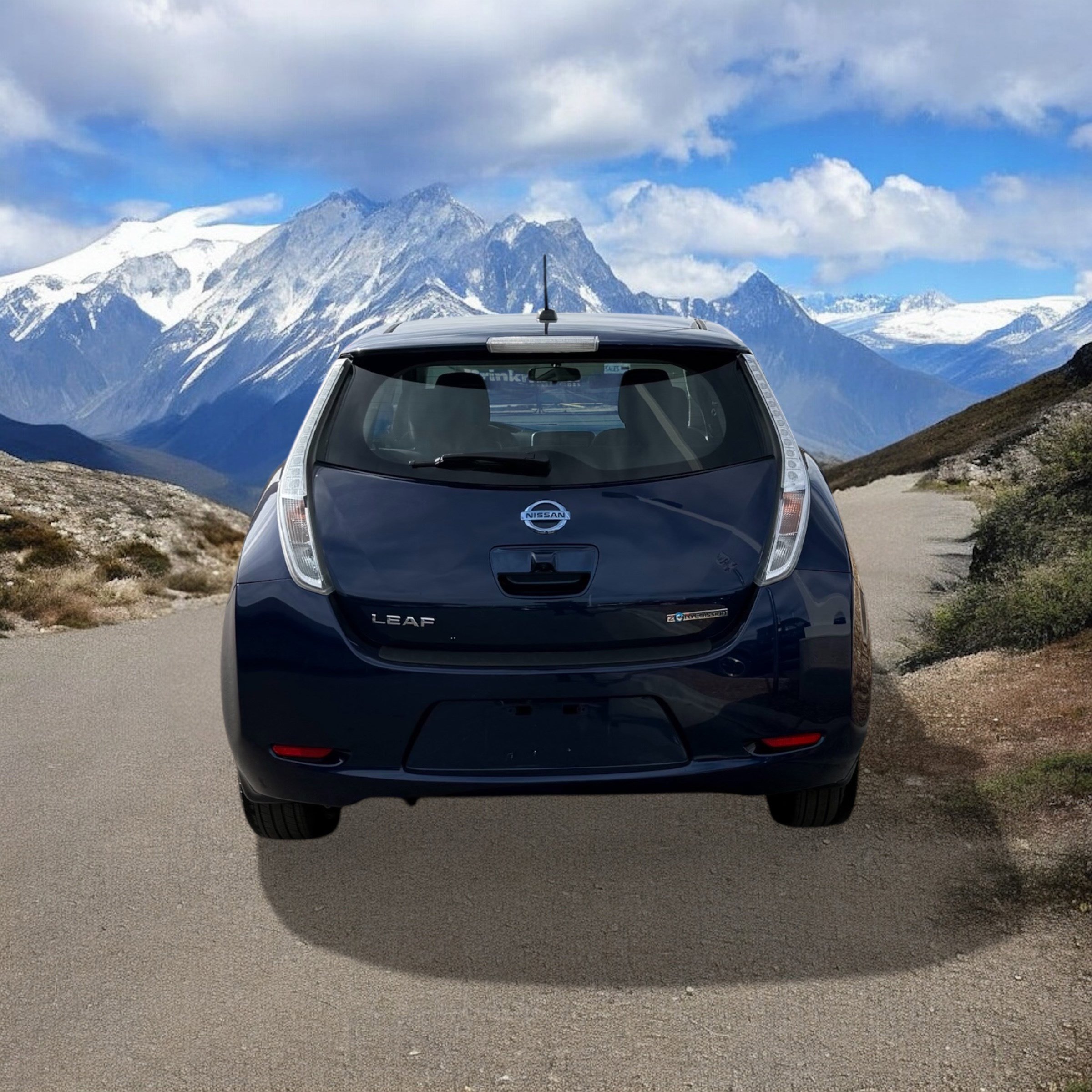 Used 2017 Nissan Leaf SV w/ Protection Package image 3
