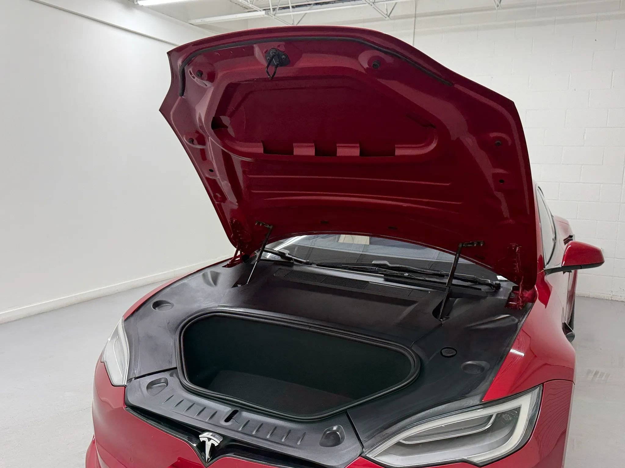 Used 2021 Tesla Model S Plaid image 49