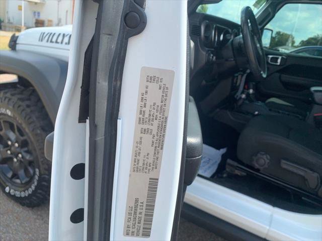 Used 2021 Jeep Wrangler Sport image 28