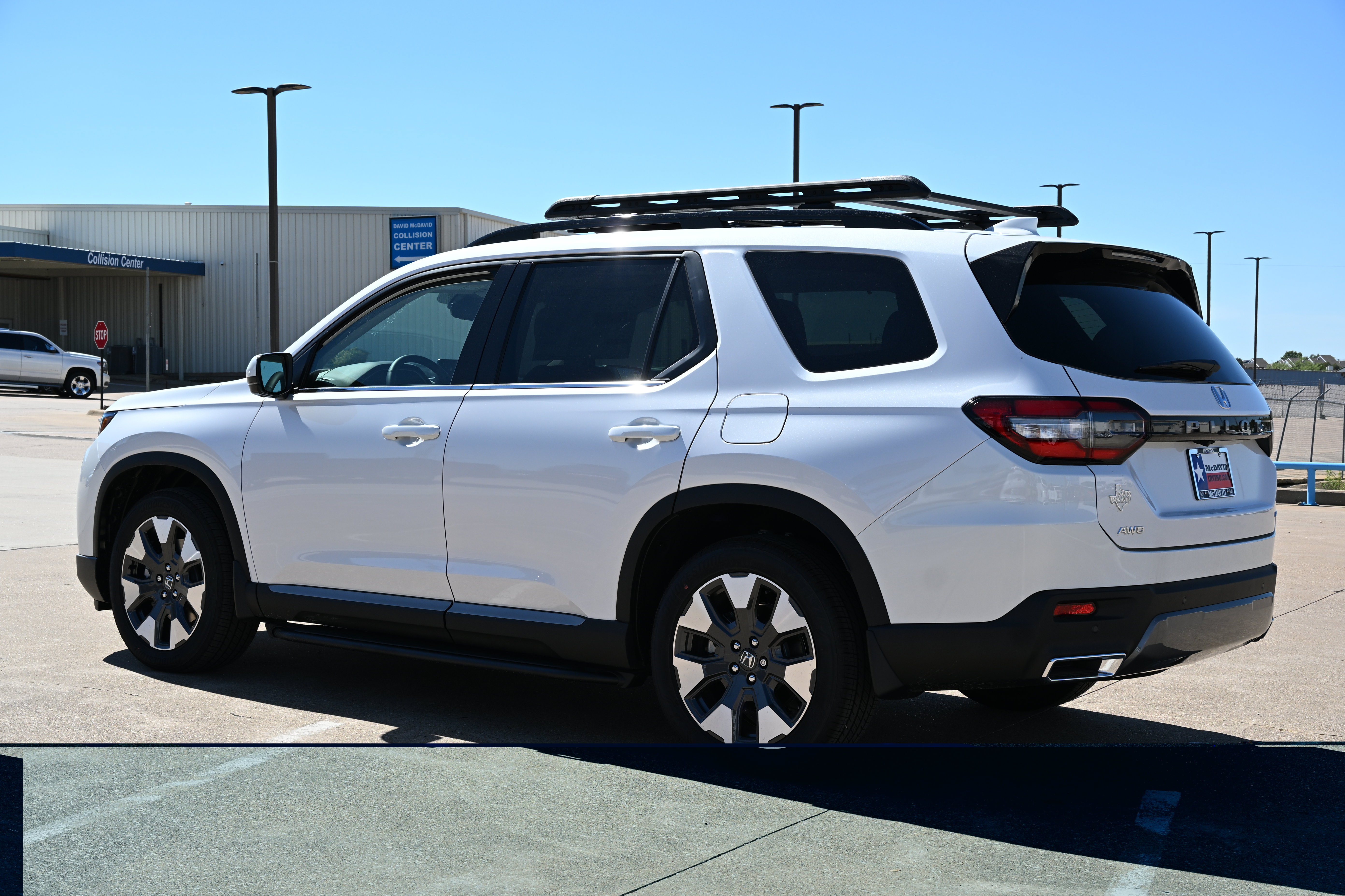 New 2026 Honda Pilot Elite image 4