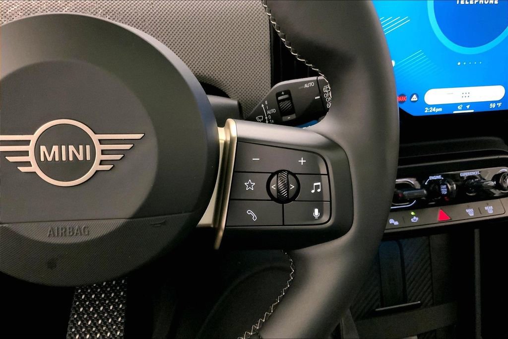 Certified 2025 MINI Cooper S image 19