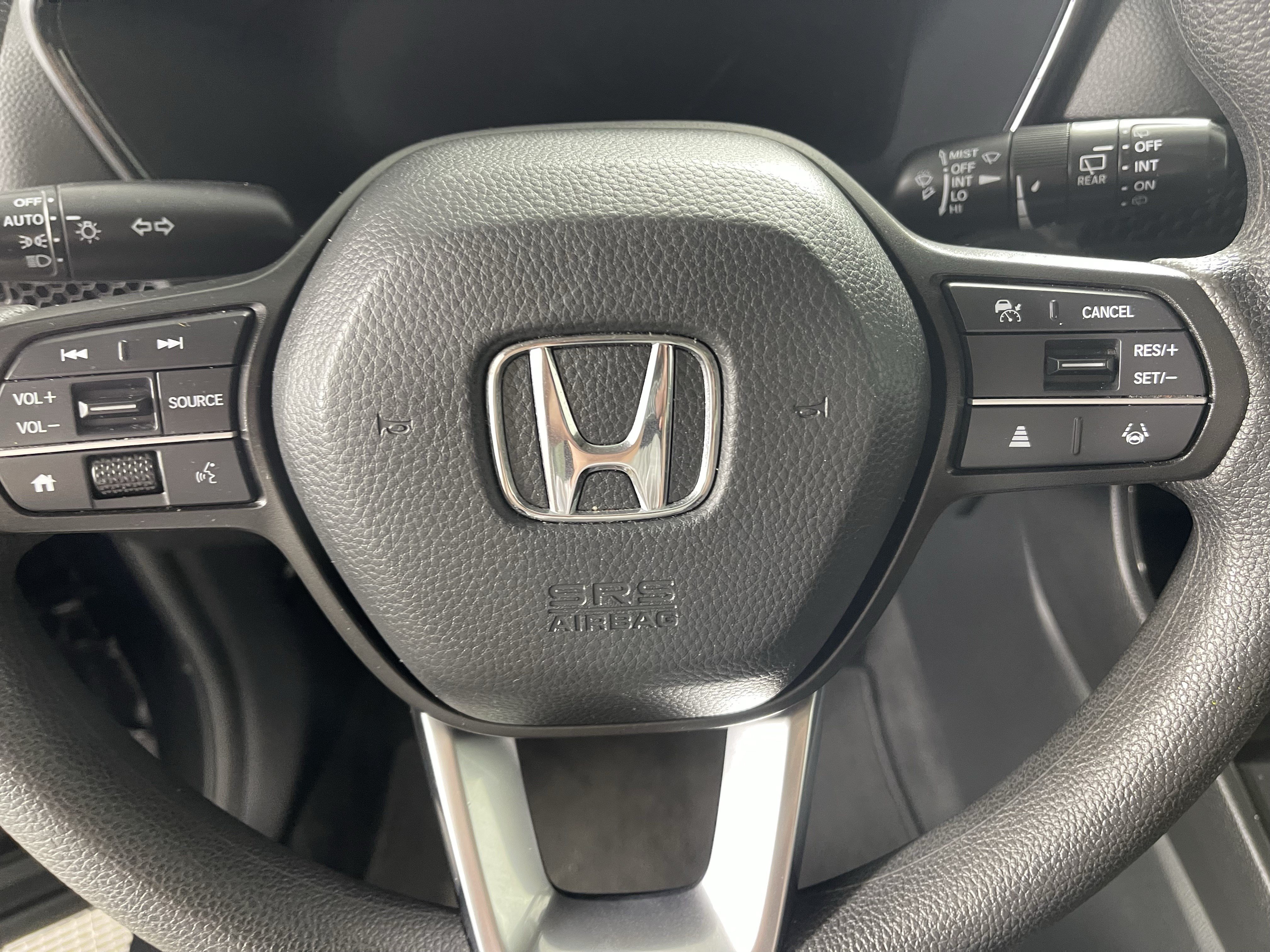 Used 2023 Honda CR-V EX image 18