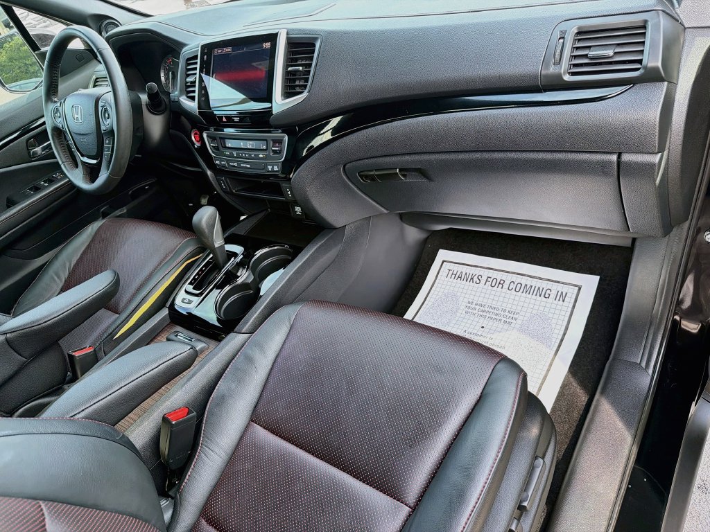 Used 2019 Honda Ridgeline Black Edition image 13