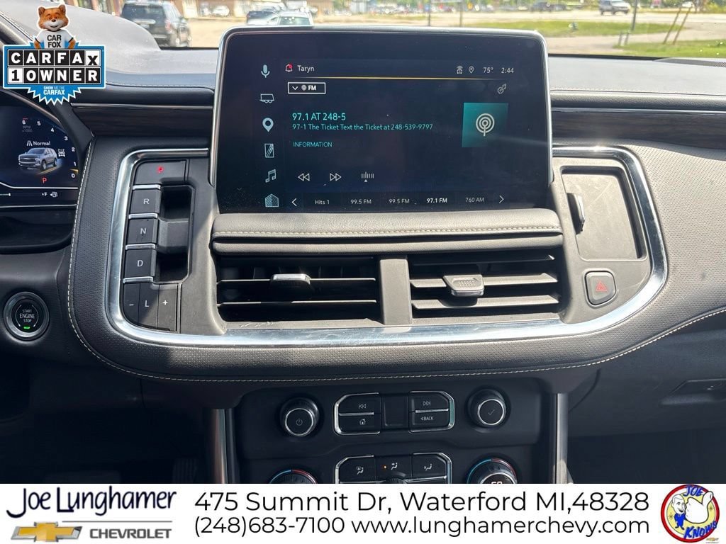 Used 2023 Chevrolet Suburban Premier w/ Advanced Technology Package AWD/4WD image 15