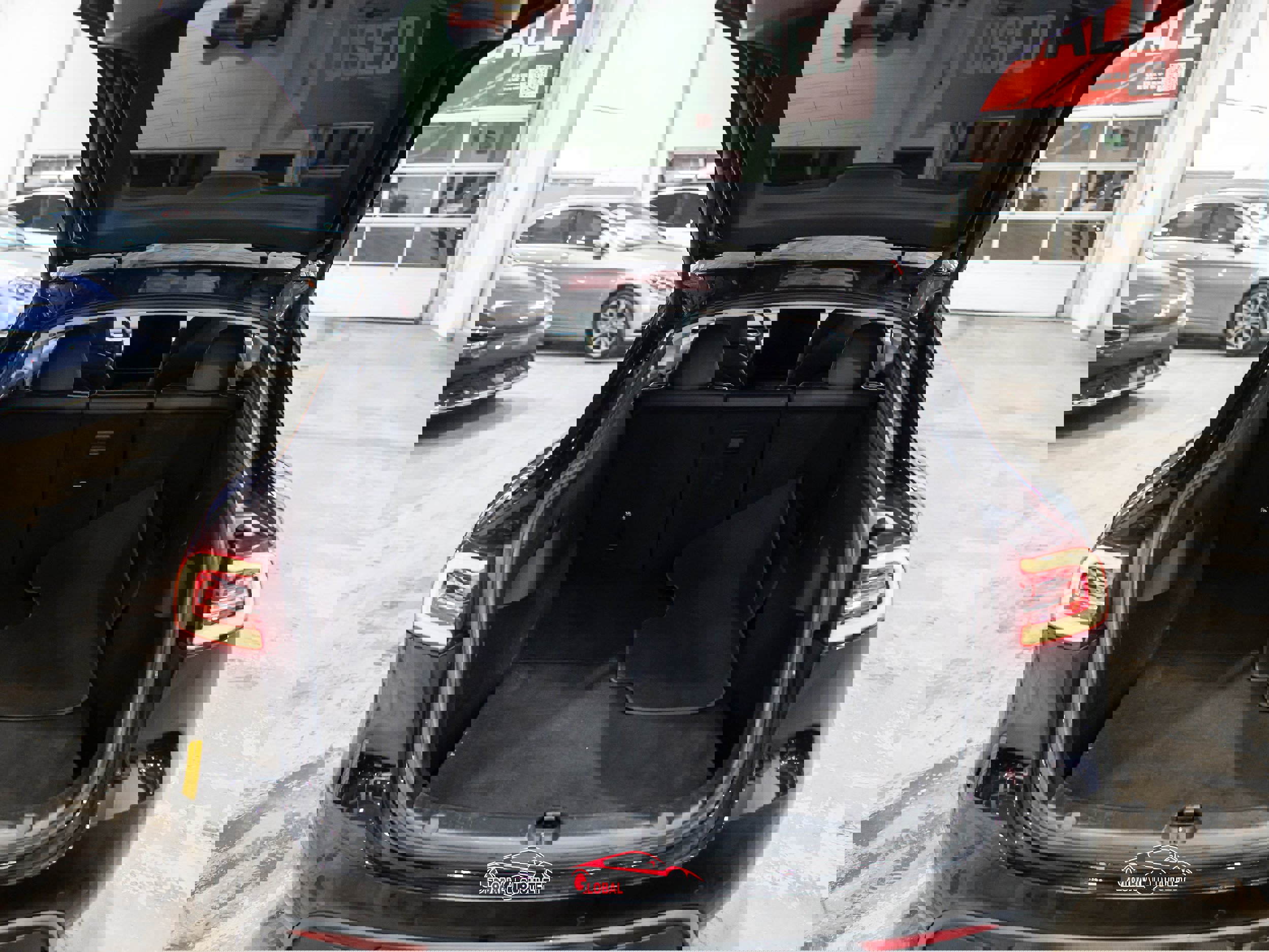 Used 2021 Tesla Model Y Performance image 43