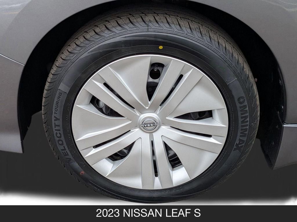 Certified 2023 Nissan Leaf S FWD image 12