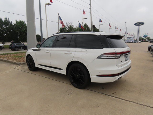 Certified 2024 Lincoln Aviator Reserve w/ Equipment Group 201A AWD/4WD image 15