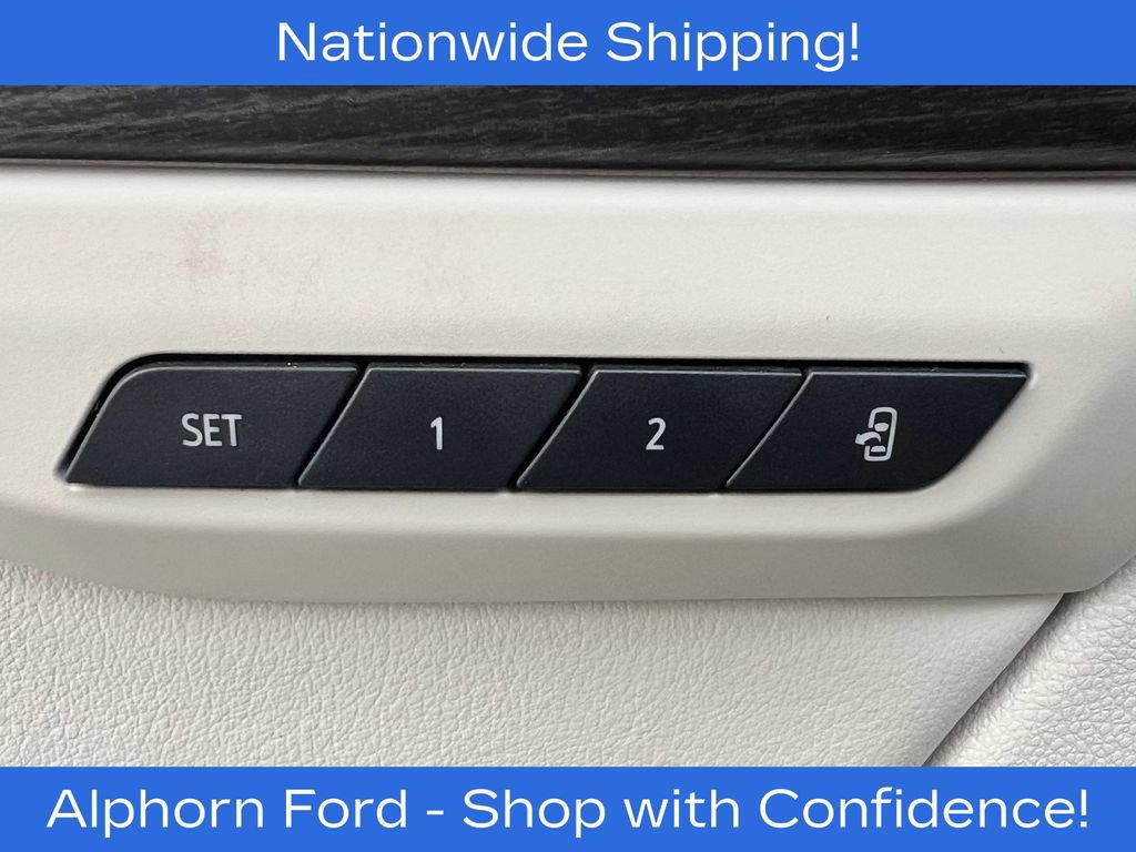 Used 2023 Buick Envision Avenir AWD/4WD image 13