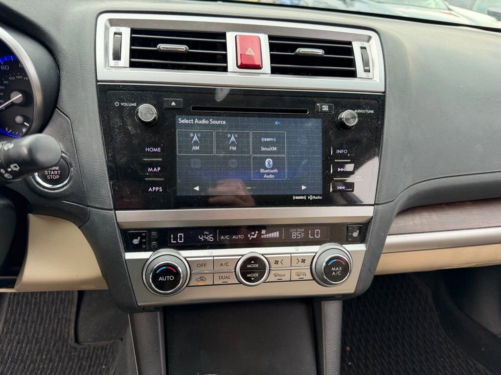 Used 2016 Subaru Outback 2.5i Limited AWD/4WD image 30