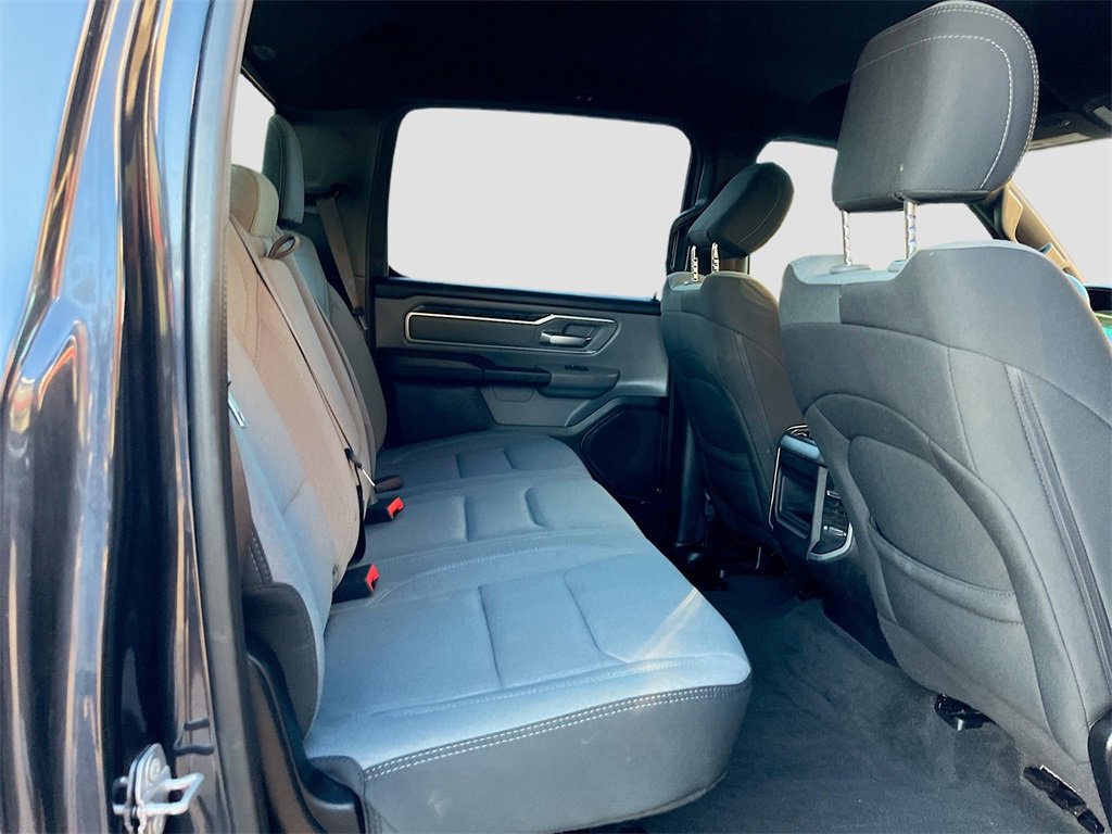 Used 2021 RAM 1500 Big Horn image 25