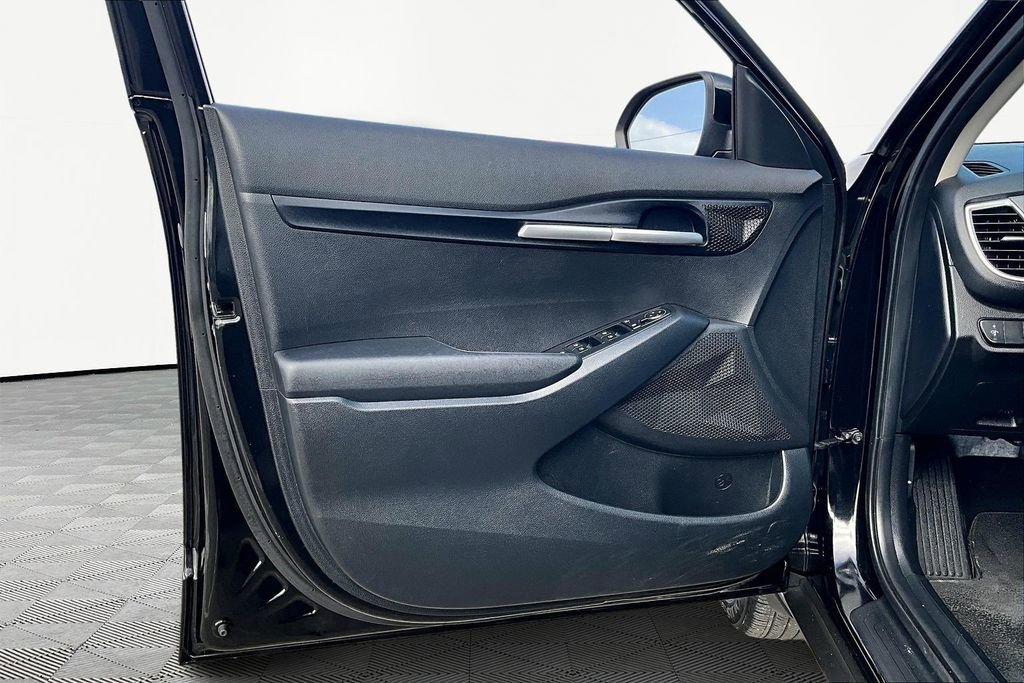 Used 2024 Kia Seltos LX image 23