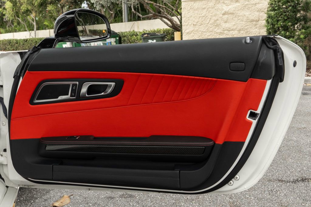 Used 2020 Mercedes-Benz AMG GT C image 26