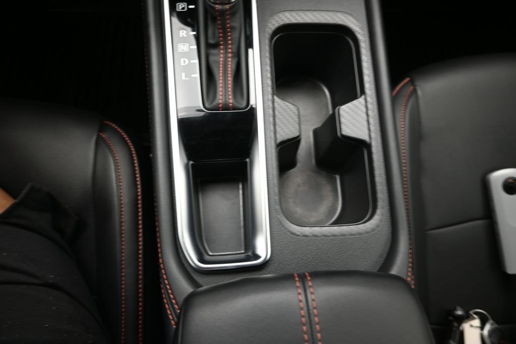 Used 2024 Nissan Sentra SR w/ SR Premium Package FWD image 28