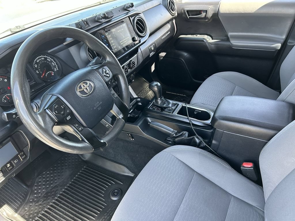 Used 2018 Toyota Tacoma SR w/ SR Convenience Package AWD/4WD image 18