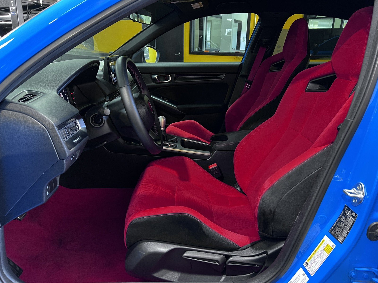 Used 2025 Honda Civic Type R image 15