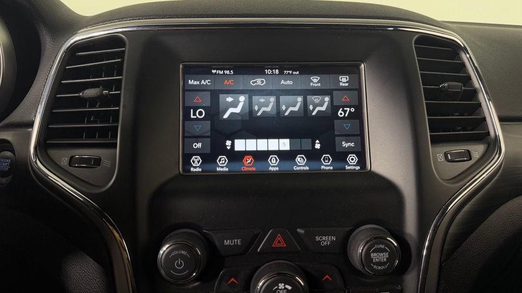 Used 2021 Jeep Grand Cherokee Laredo AWD/4WD image 20